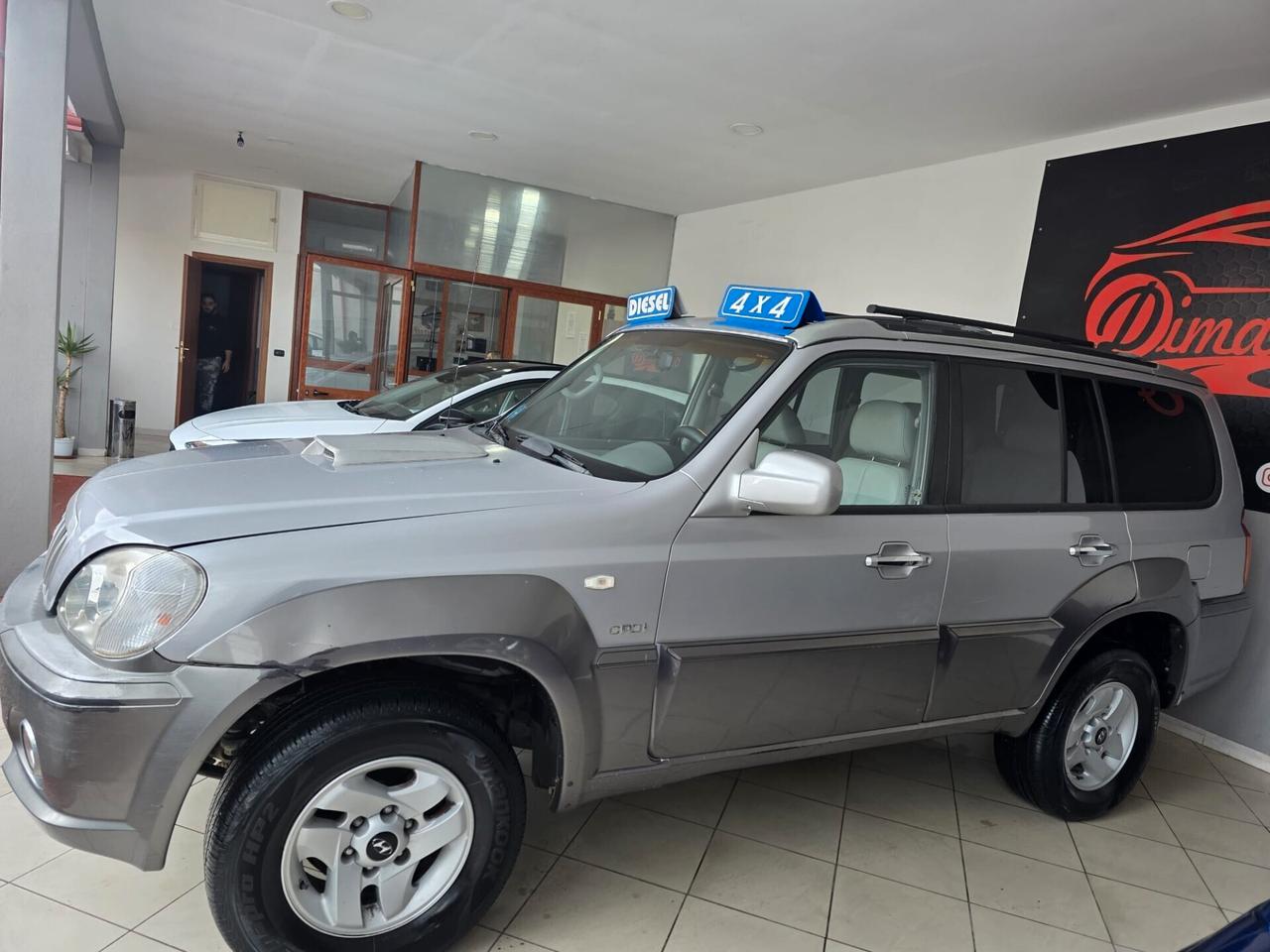 HYUNDAI TECCARAN 4X4 2.9 DIESEL DEL NORD ITA 2004