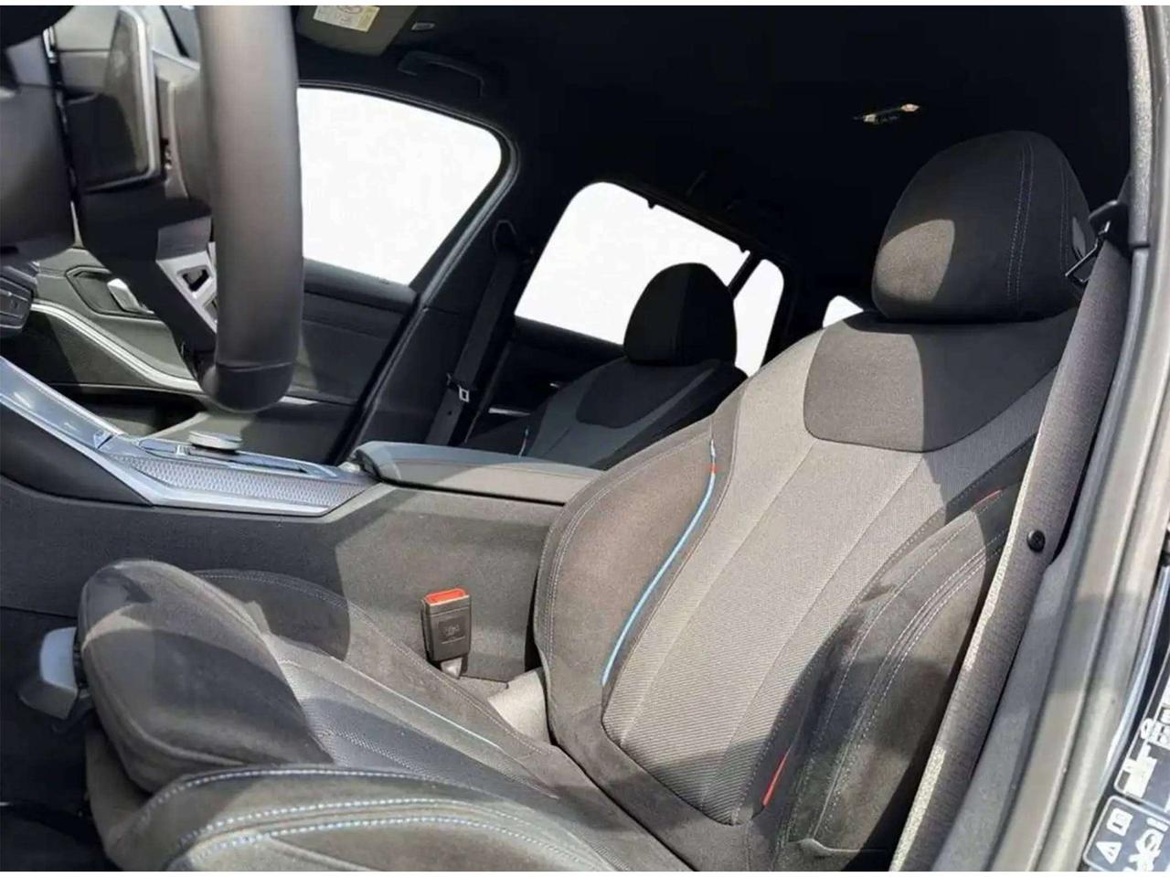 BMW 320 320d xDrive Touring mhev 48V Msport/H-Up/360°/19"