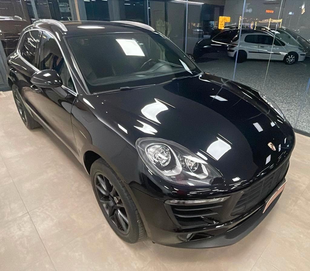 Porsche Macan S 3.0 V6 250 CV Diesel