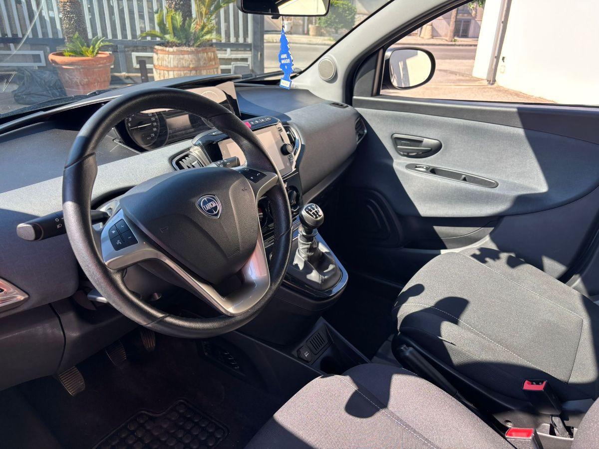LANCIA Ypsilon 1.0 FireFly 5p. S&S Hybrid Gold