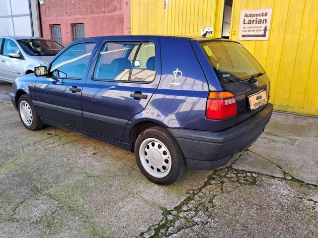VOLKSWAGEN Golf 1.6 cat 5 porte ISCRITTA ASI OK NEOPATENTATI