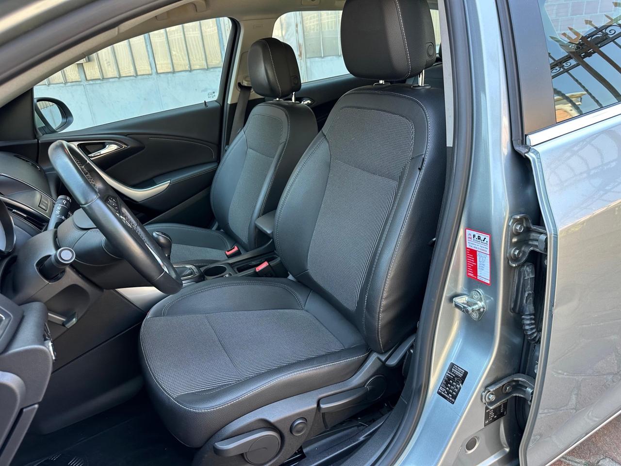 Opel Astra 1.7 CDTI 110CV Sports Tourer Cosmo