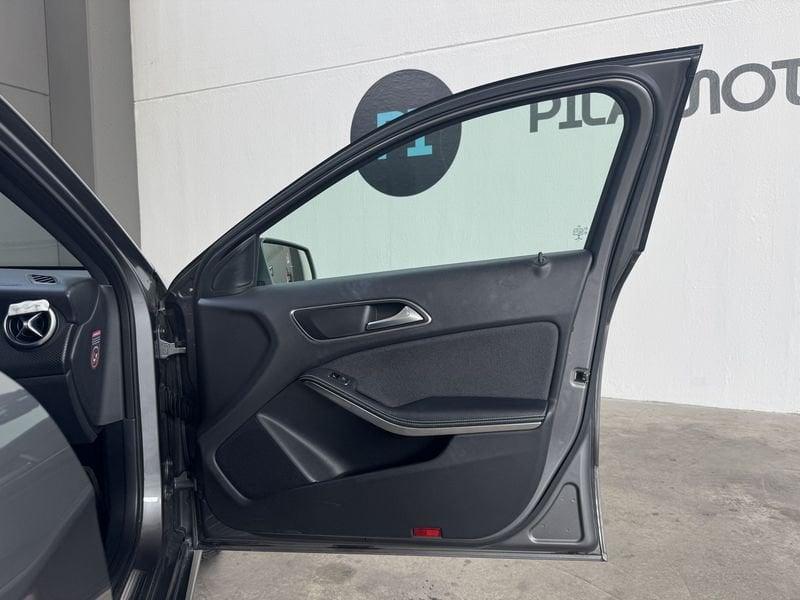 Mercedes-Benz Classe A A 160 d Sport AUTOMATICA NEOPATENTATI CRONOLOGIA TAGLIANDI