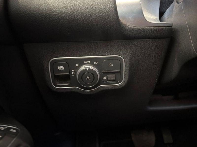 Mercedes-Benz GLB 180 d Advanced auto