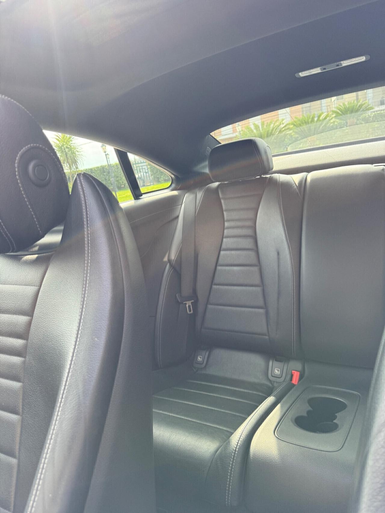 Mercedes-benz E 220 d Auto Premium Plus