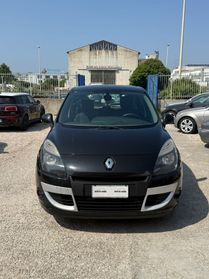 Renault Scenic Scénic X-mod 1.9 dCi 130CV Luxe