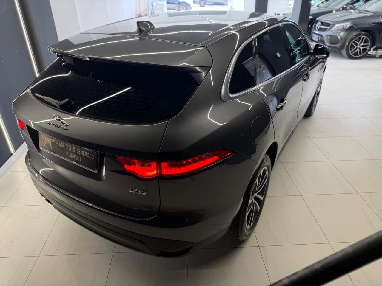 Jaguar F-Pace 2.0 D 180 CV AWD PRESTIGE