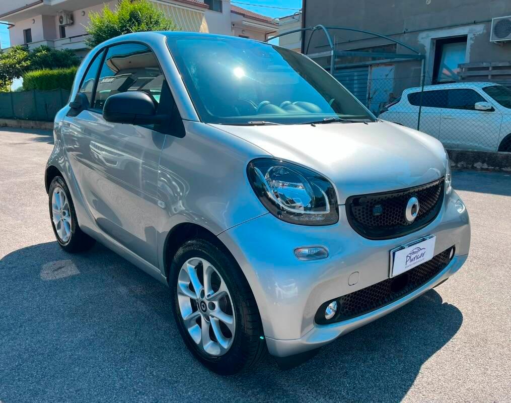 Smart Fortwo Eq Youngster my19