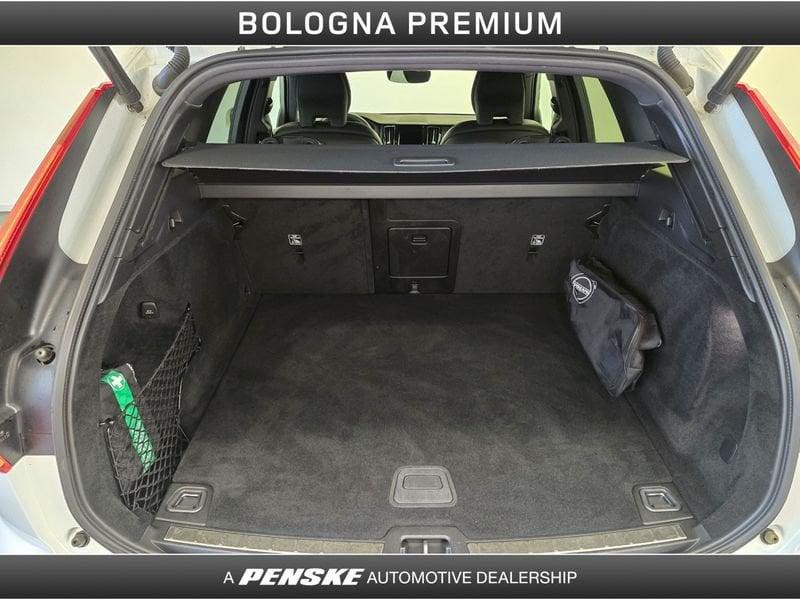 Volvo XC60 XC60 B4 (d) automatico Plus Bright