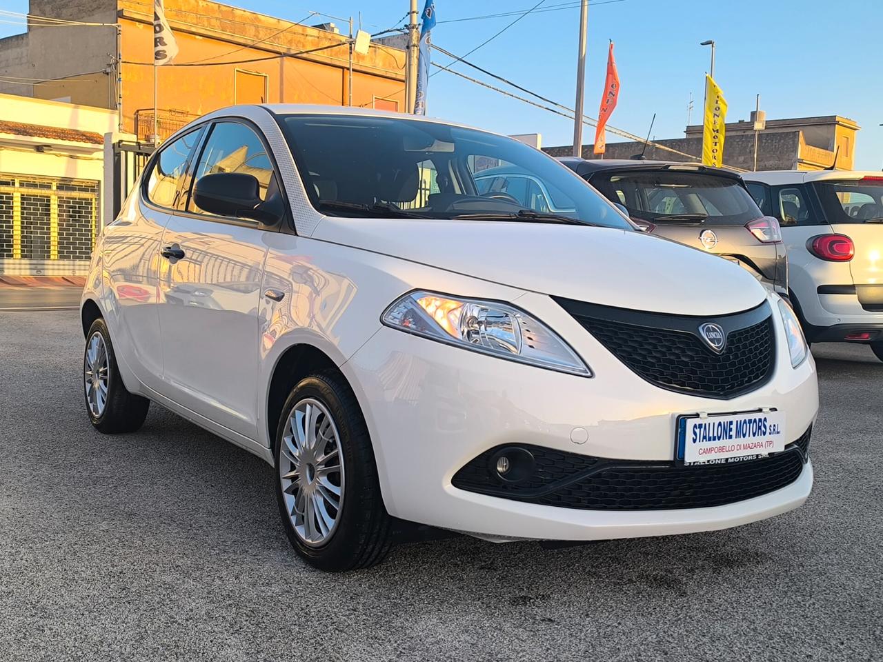 Lancia Ypsilon 1.2 69 CV GPL Ecochic 2020