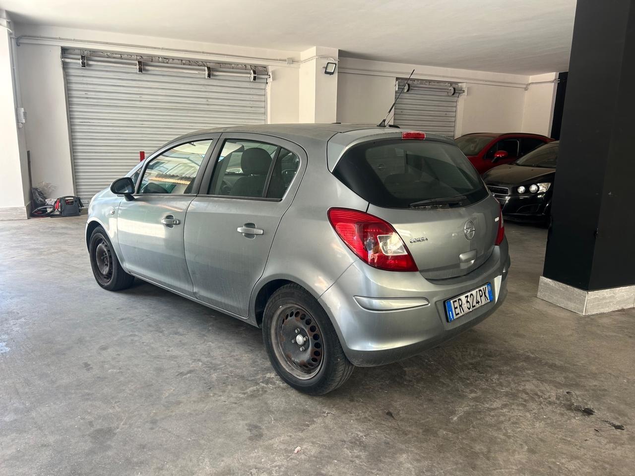 Opel Corsa 1.2 85CV 5 porte GPL-TECH Edition