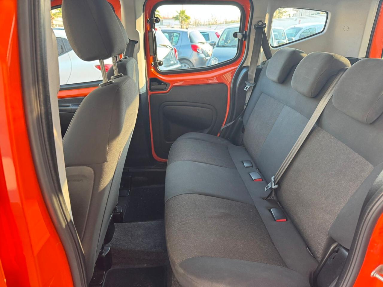 Fiat Qubo 1.4 8V 77 CV Lounge Natural Power