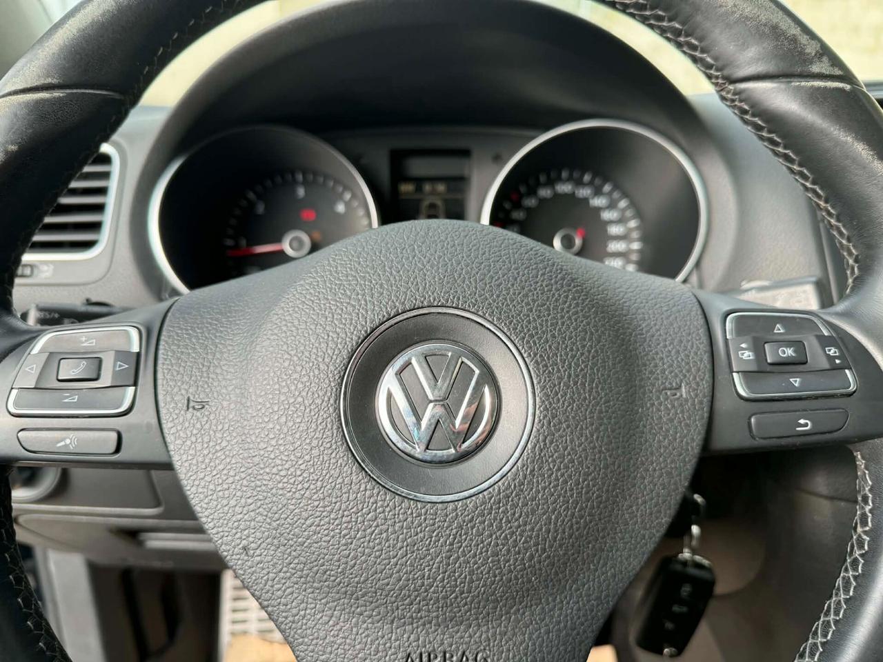 Volkswagen Golf 2.0 TDI 140CV