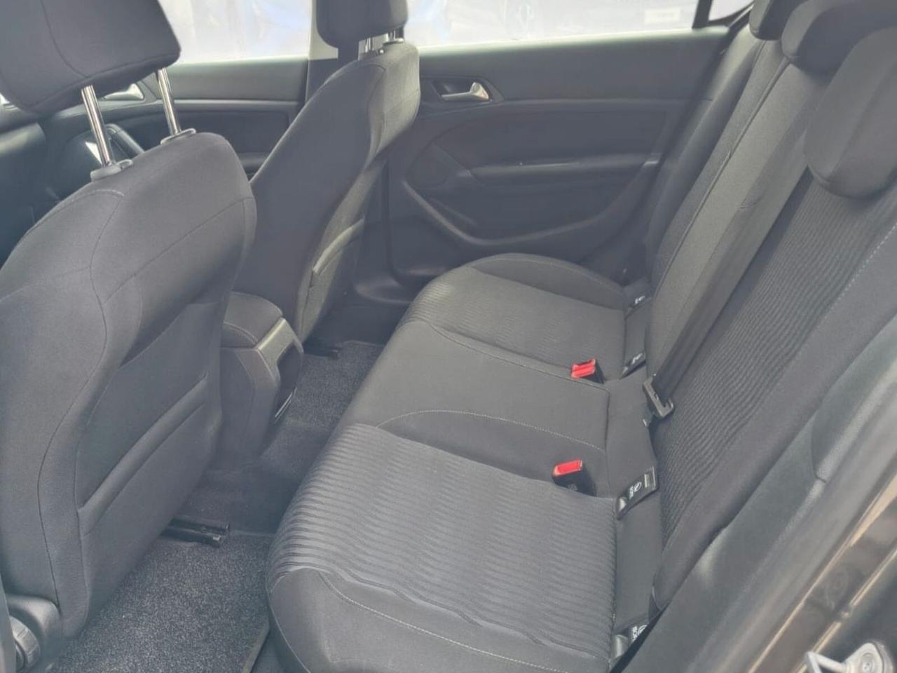 Peugeot 308 BlueHDi 120 S&S Allure