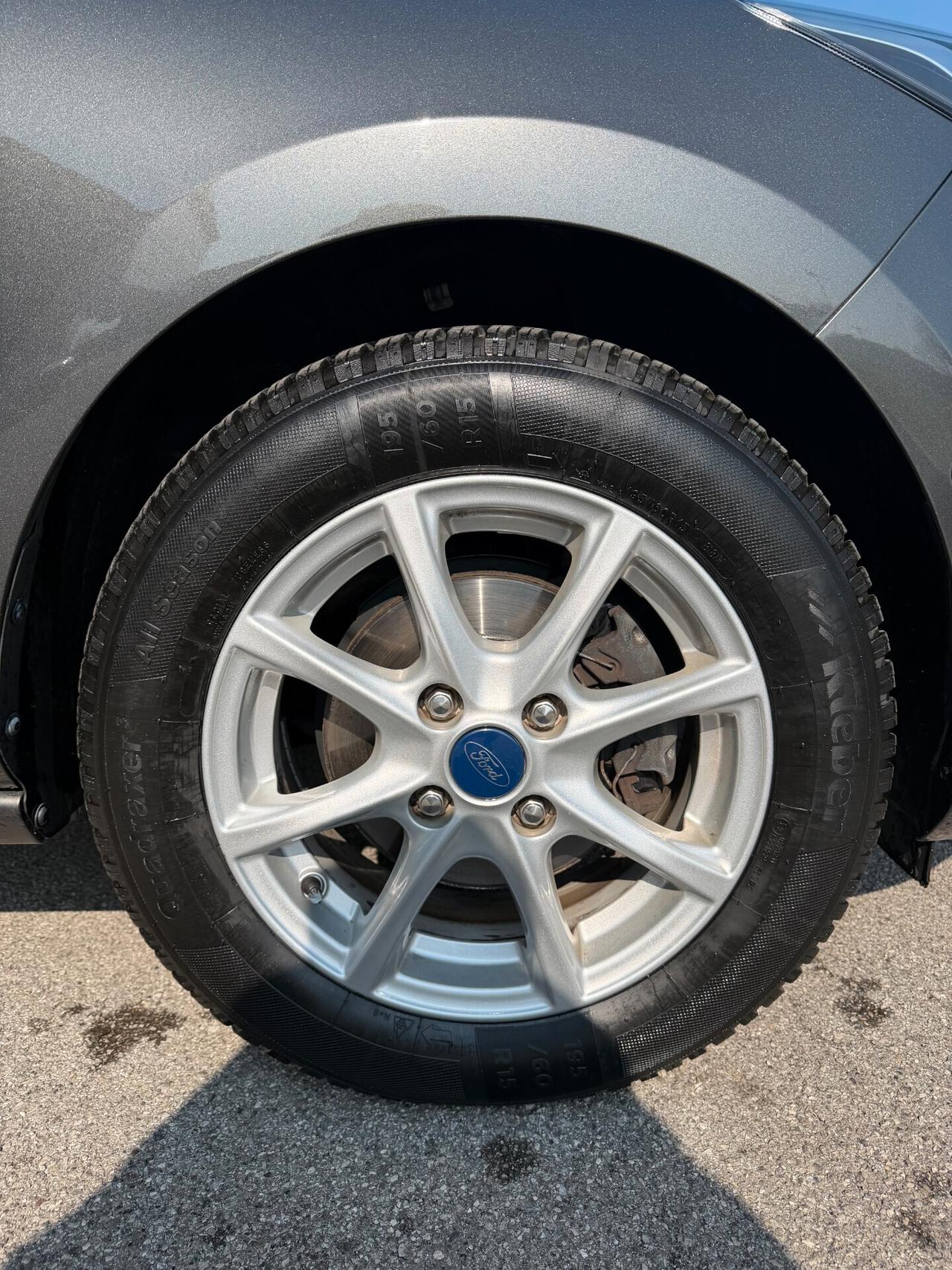 Ford Fiesta 1.1 5 porte Neopatentati