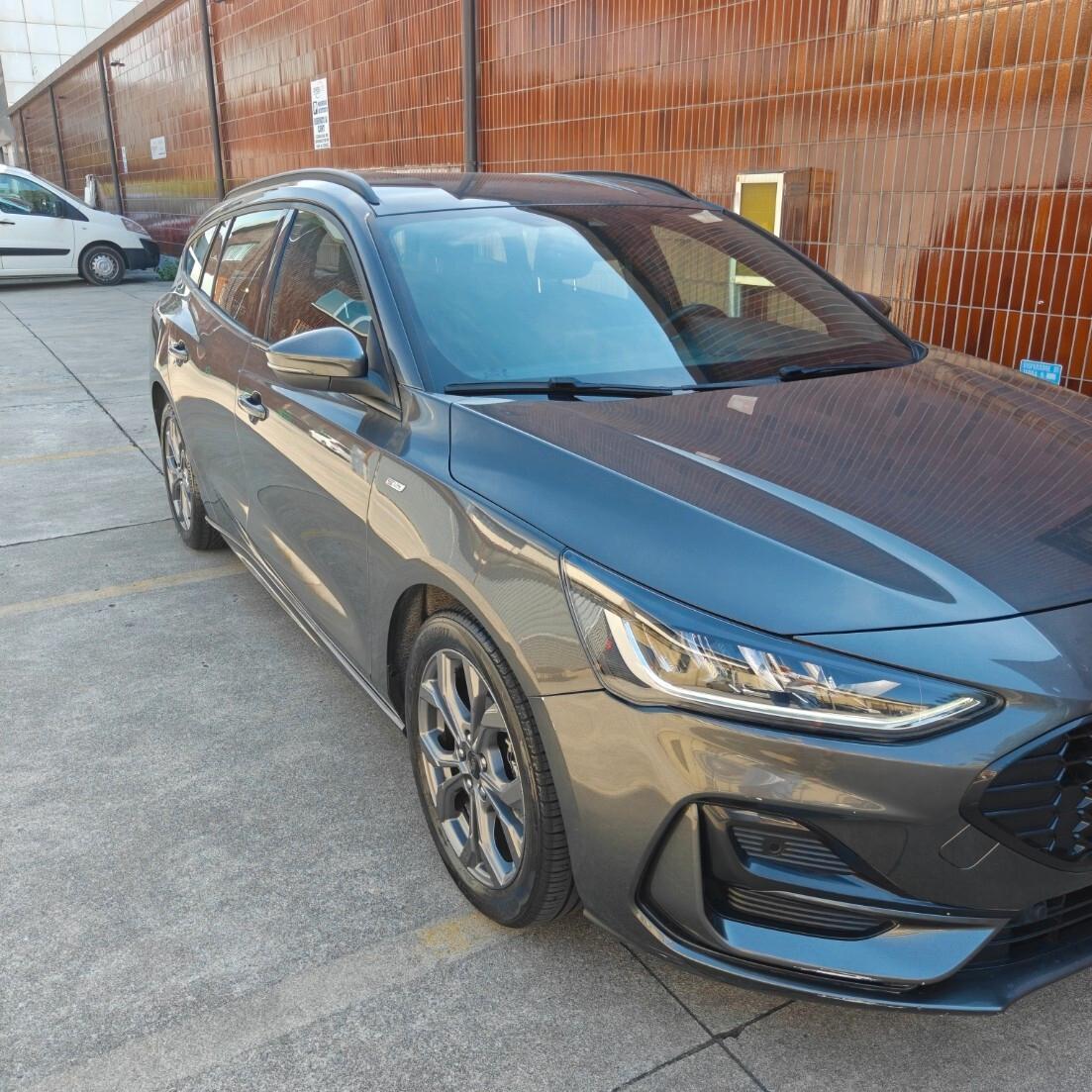 Ford Focus 1.0 EcoBoost Hybrid 125 CV Powershift SW ST-Line Style