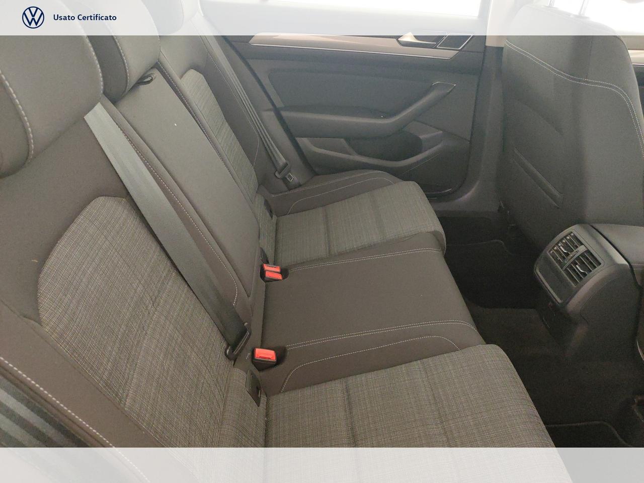 Variant 2.0 TDI Business 150 CV DSG