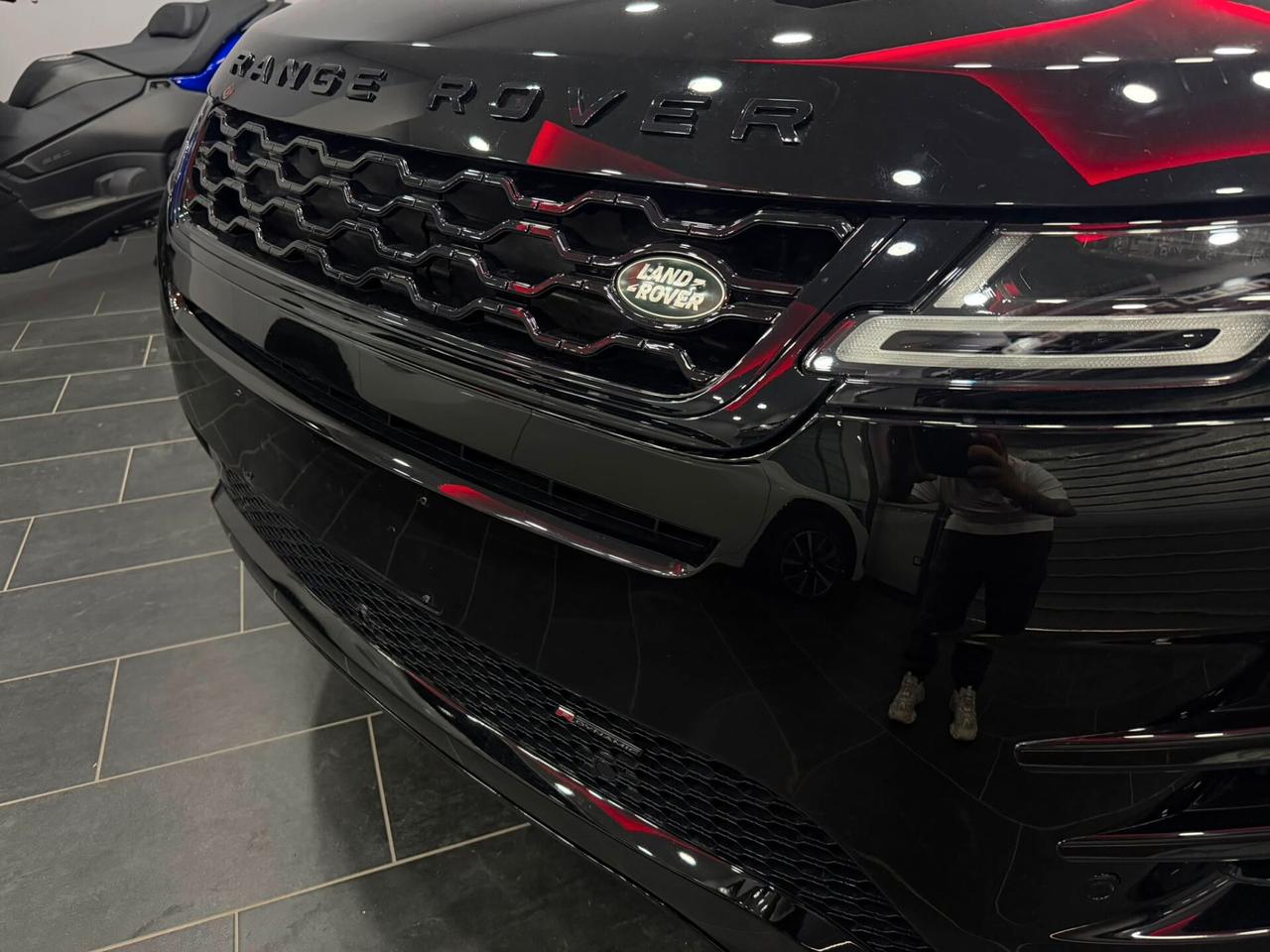 Land Rover Range Evoque 2.0D I4-L.Flw 150 CV R-Dynamic S