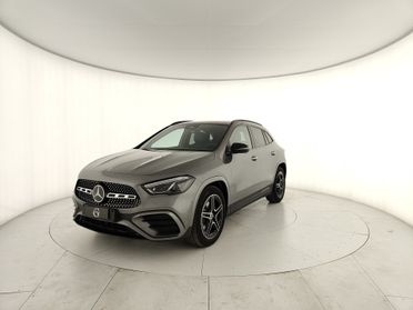 Mercedes-Benz GLA 200 d