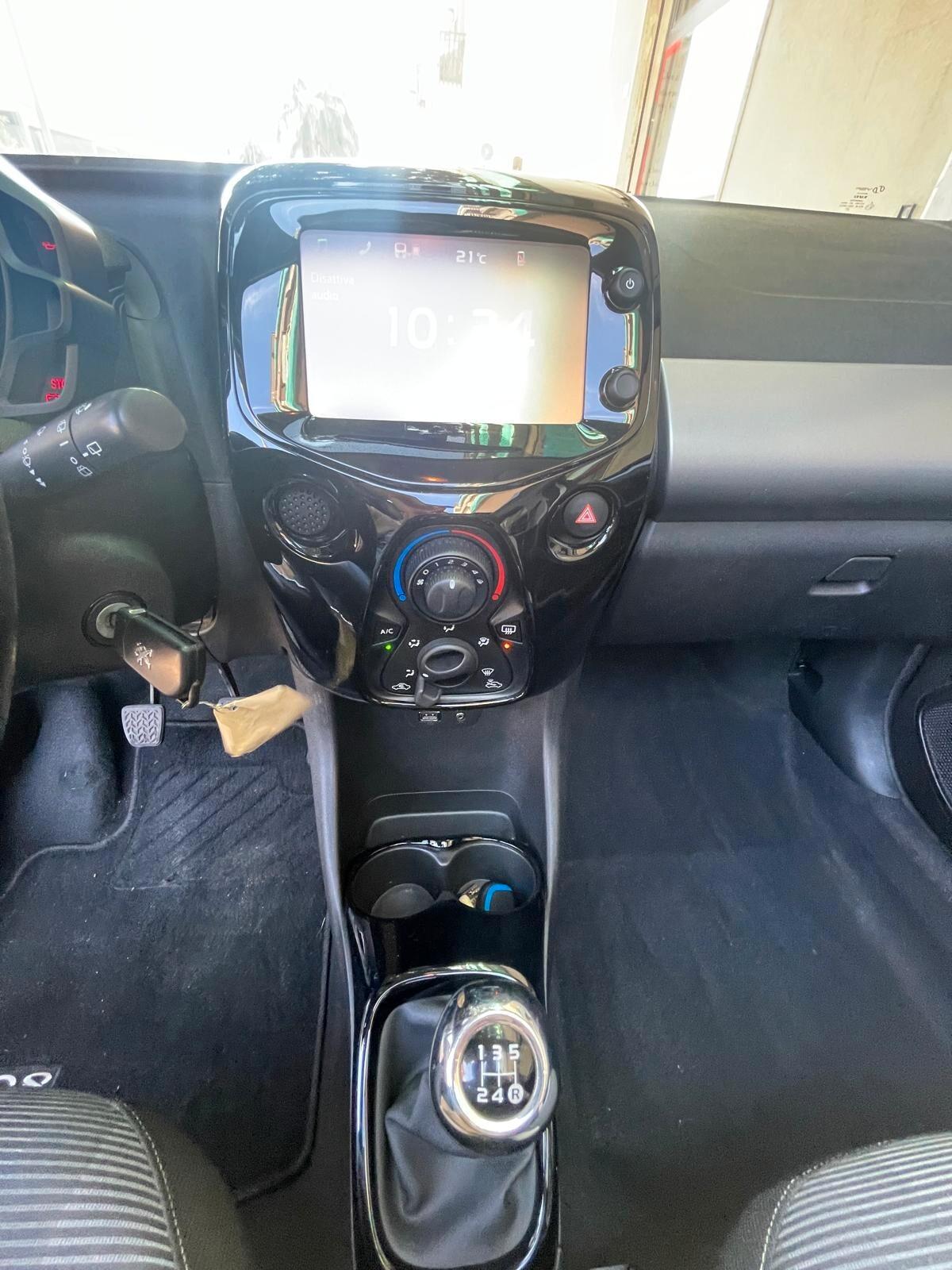 Peugeot 108 VTi 68 5 porte Allure TOP!
