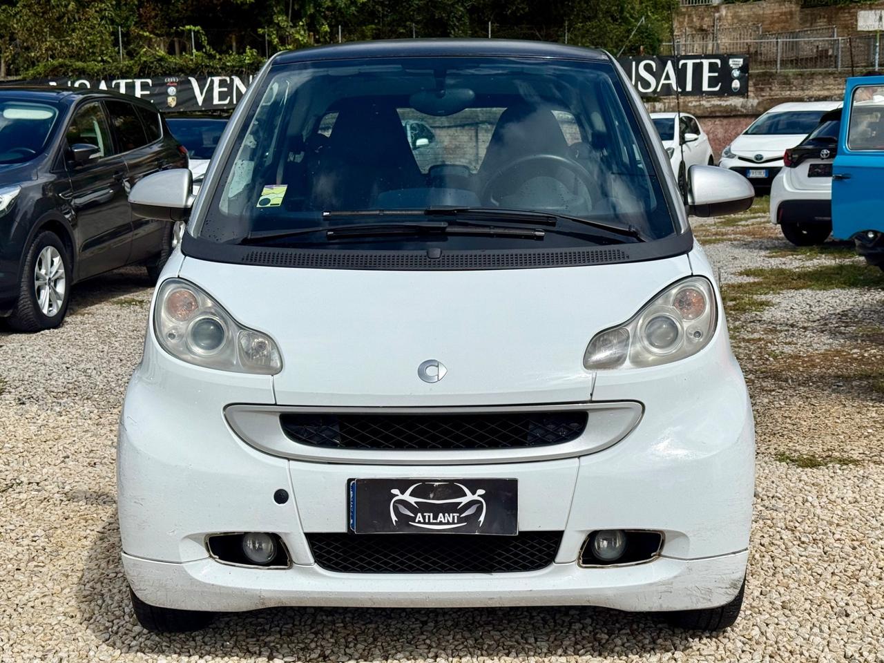 Smart ForTwo 1000 52 kW MHD coupé white tailor Made