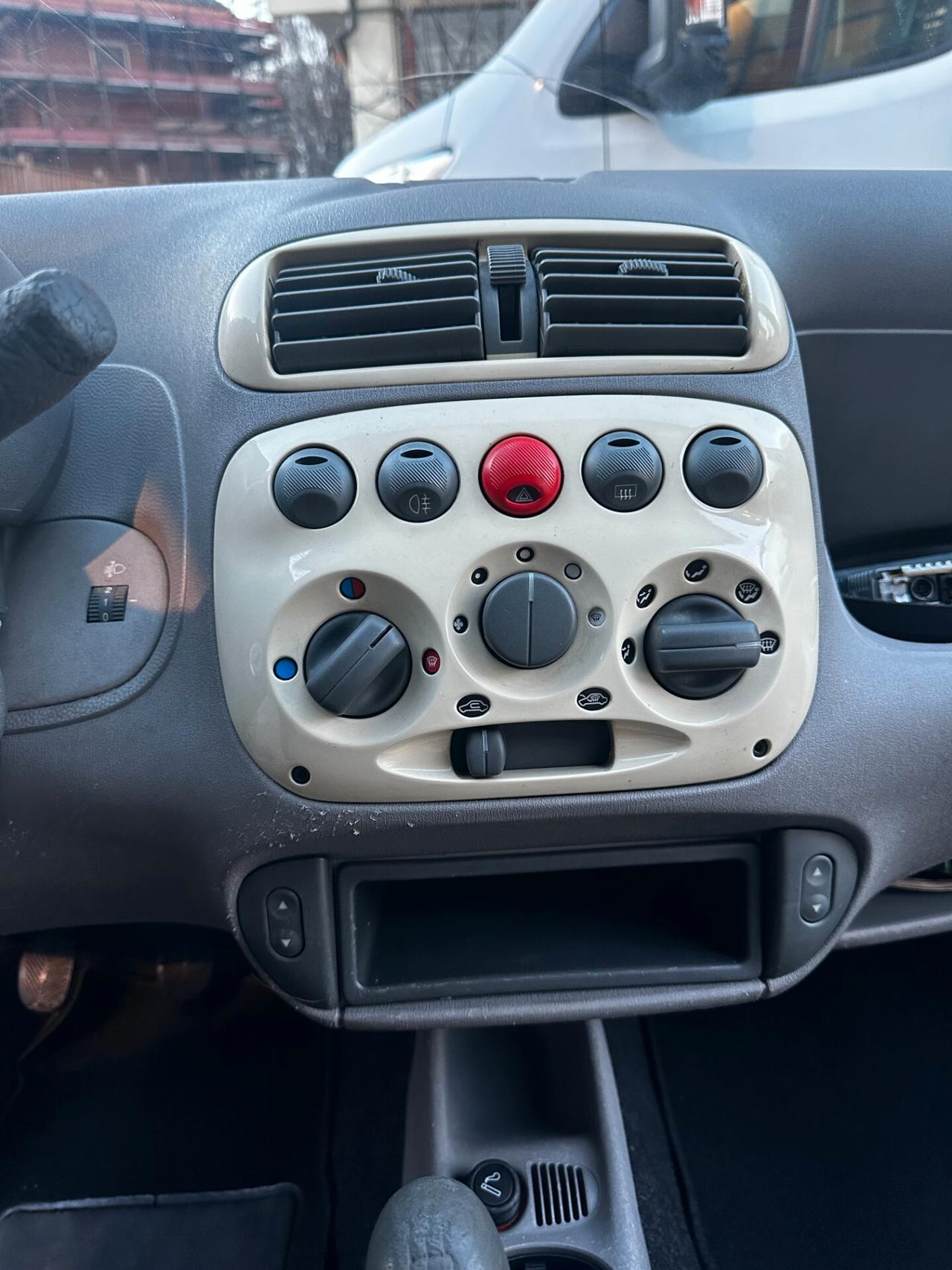 Fiat 600 1.1 50th Anniversary