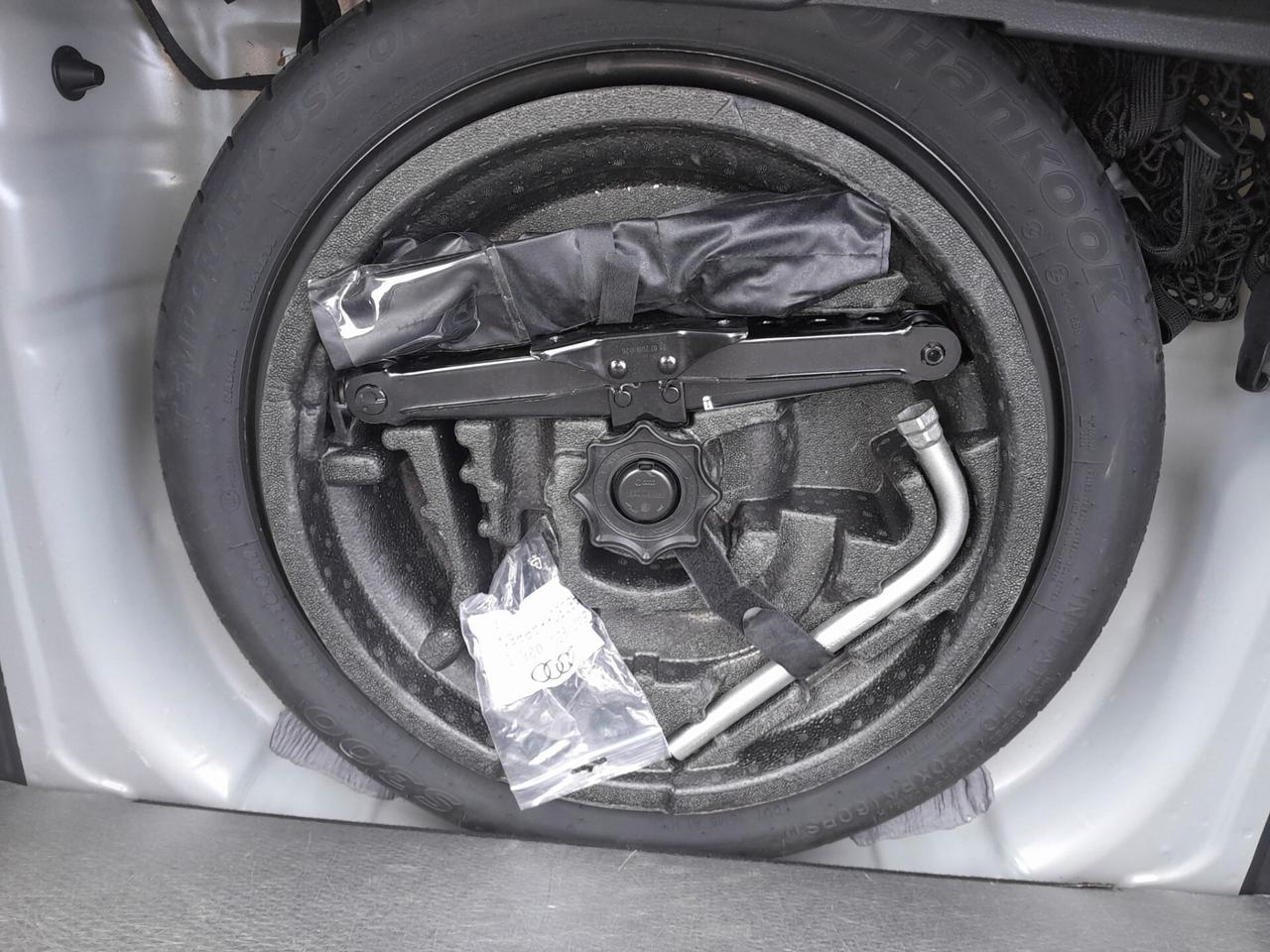 AUDI Q2 30 TDI LINE EDITION DESIGN CAMBIO AUTOMATICO