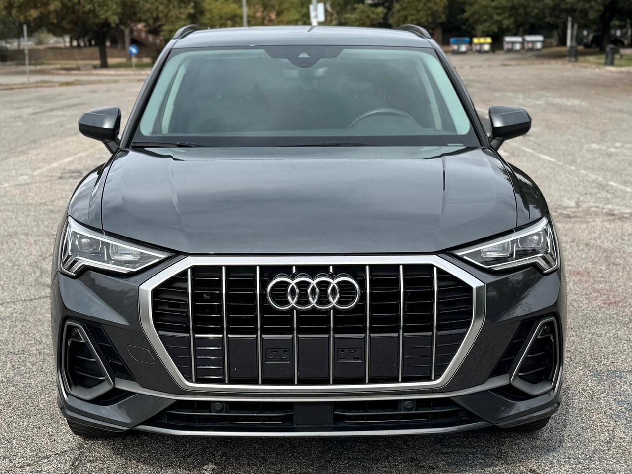 Audi Q3 35 TFSI 150cv S-line Matrix