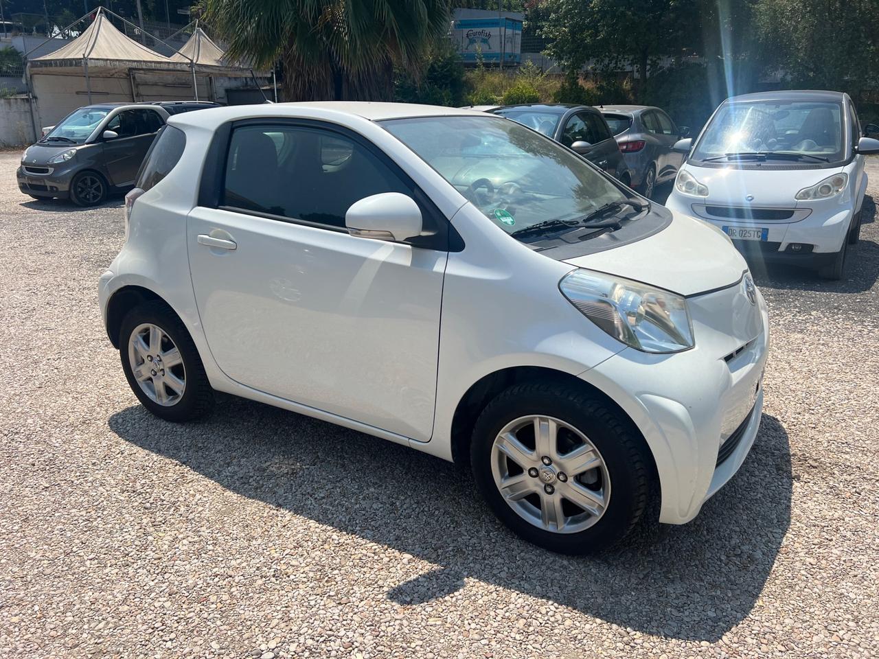 Toyota iQ 1.0 Sol