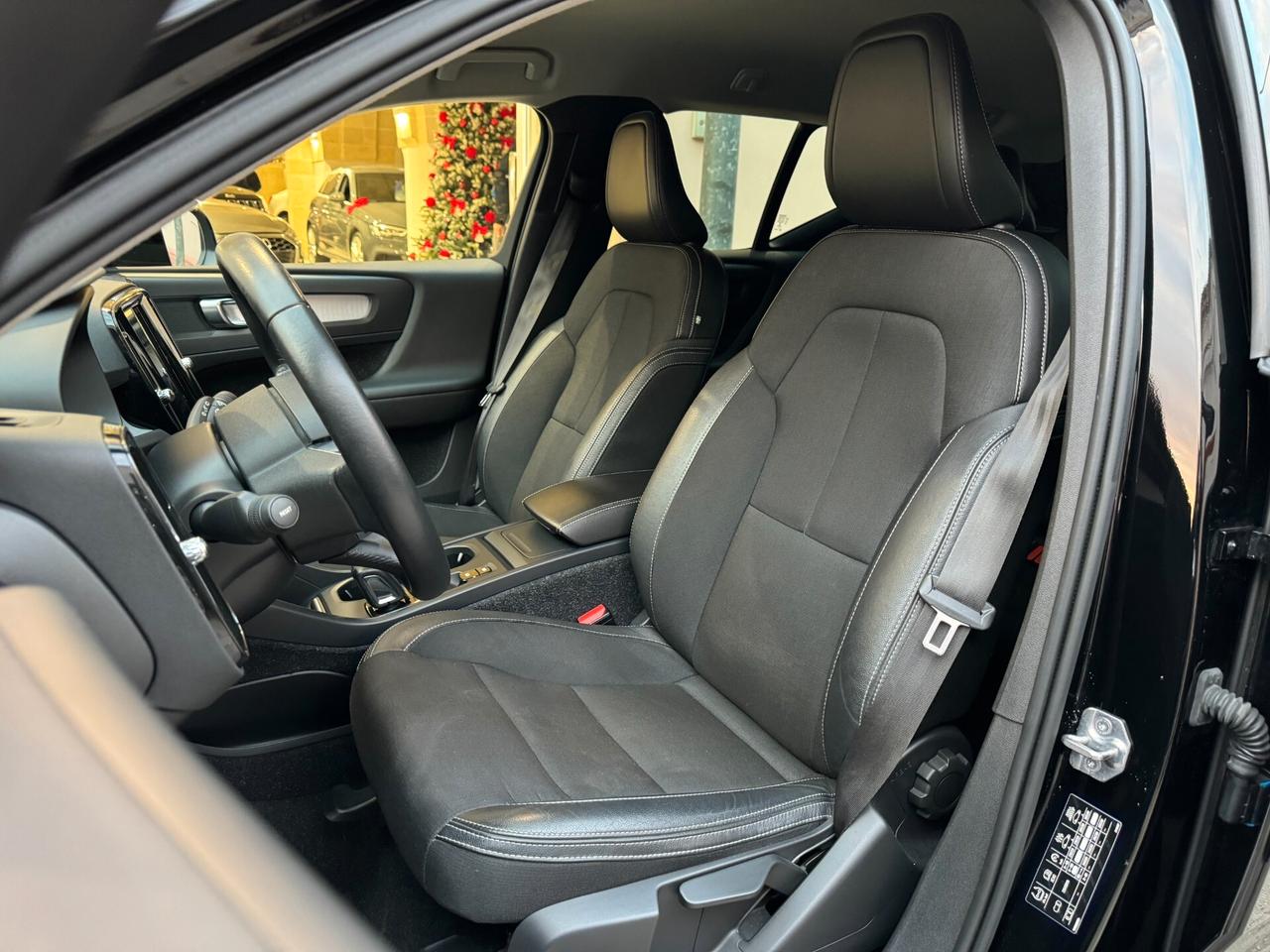 VOLVO XC40 GEARTRONIC AWD D3 2.0 150CV PELLE NAVI ANNO 2019