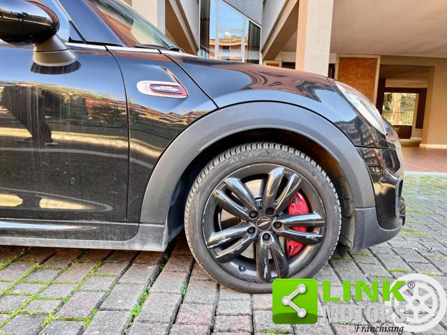 MINI John Cooper Works Hatch JCW 2.0 231 CV Automatic