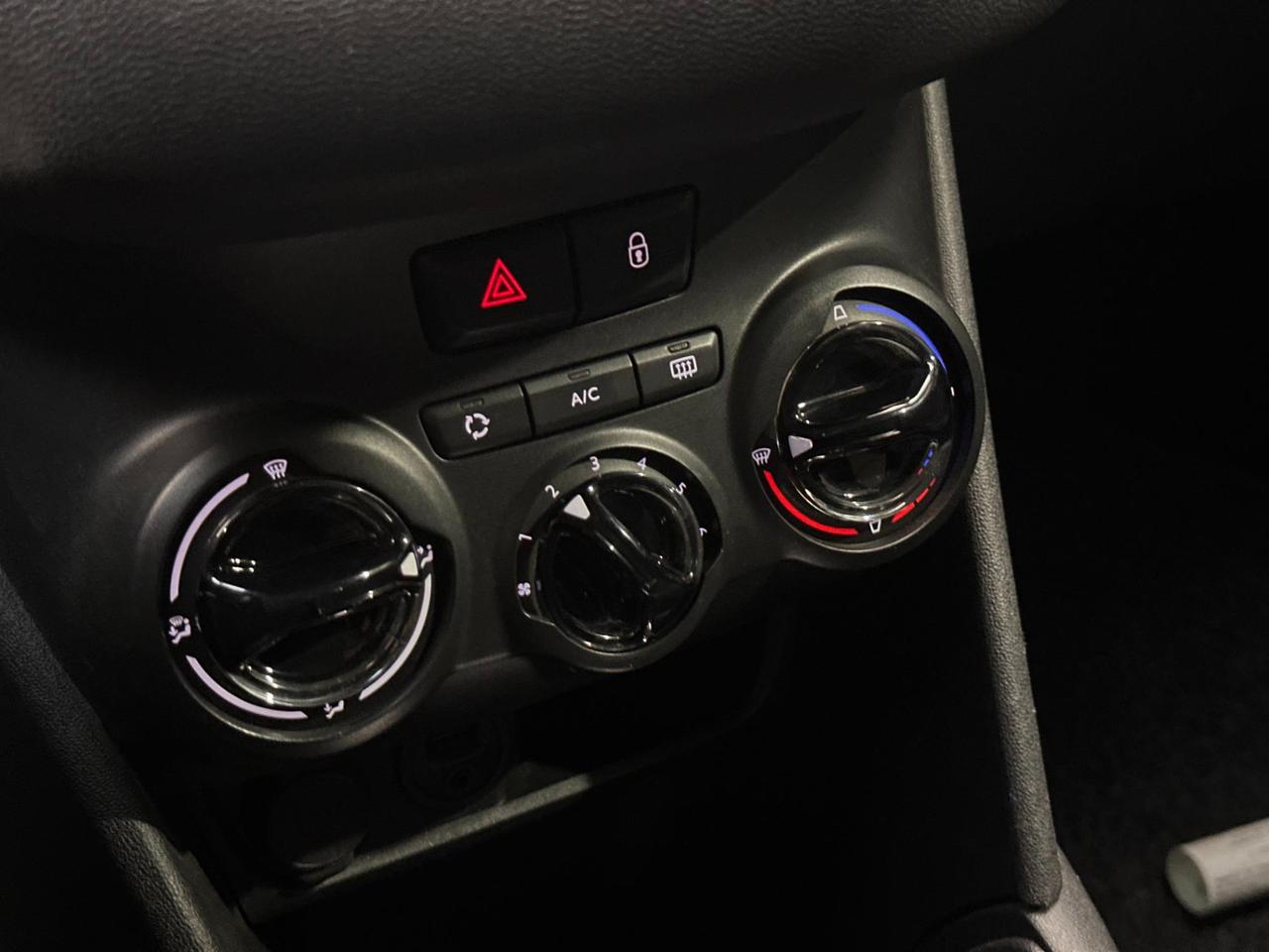 Peugeot 208 5 Porte 208 5p 1.2 e-vti 12v Allure s&s 82cv etg5 (robot)