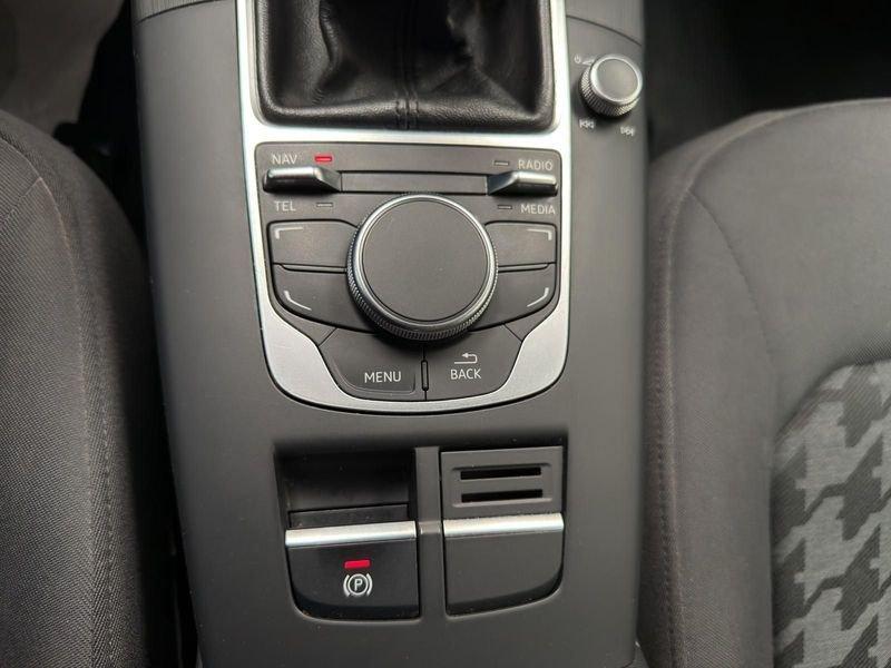 Audi A3 A3 SPB 1.6 TDI clean diesel 110cv 6m ADMIRED S-LINE