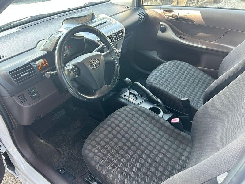 Toyota iQ iQ 1.0 CVT Sol