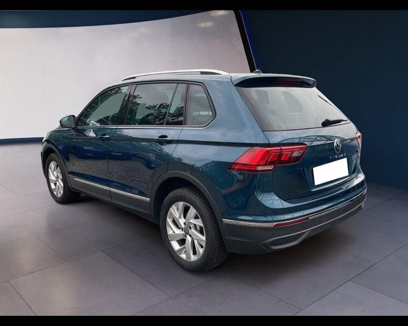 Volkswagen Tiguan II 2021 2.0 tdi scr Life 4motion 150cv dsg