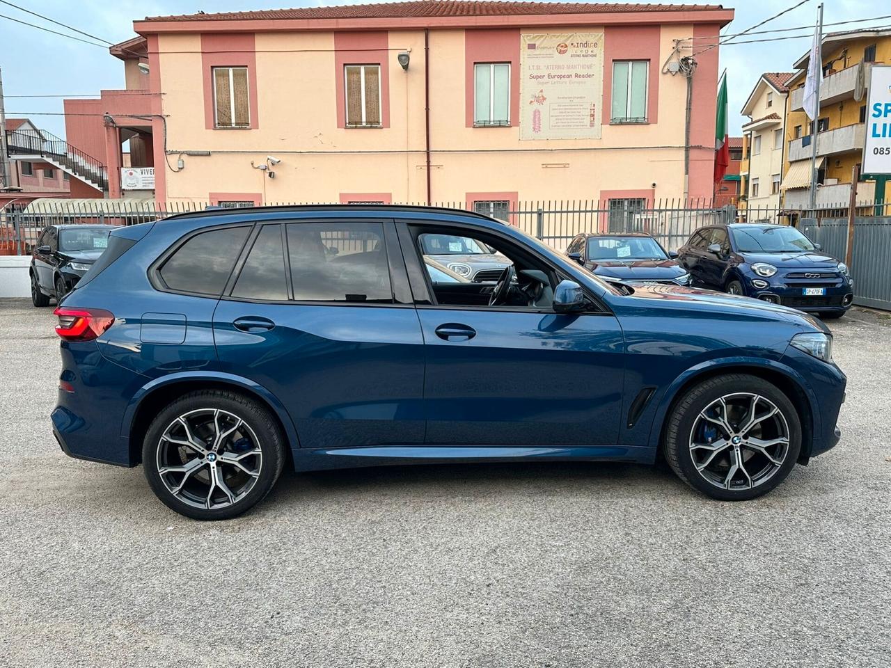 BMW X5 XDRIVE30d 48V MSPORT