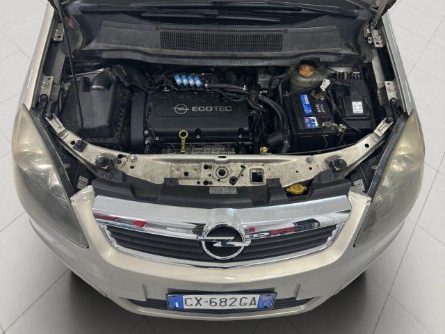 OPEL Zafira 1.8 16V VVT Cosmo