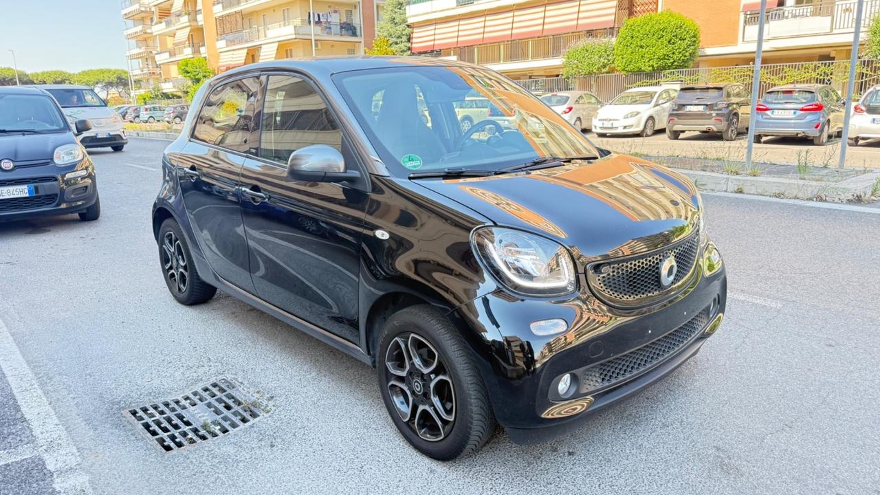 Smart ForFour 70 1.0 Prime LED NAVI PDC BLUETOOTH CERCHI 15 BRACCIOLO