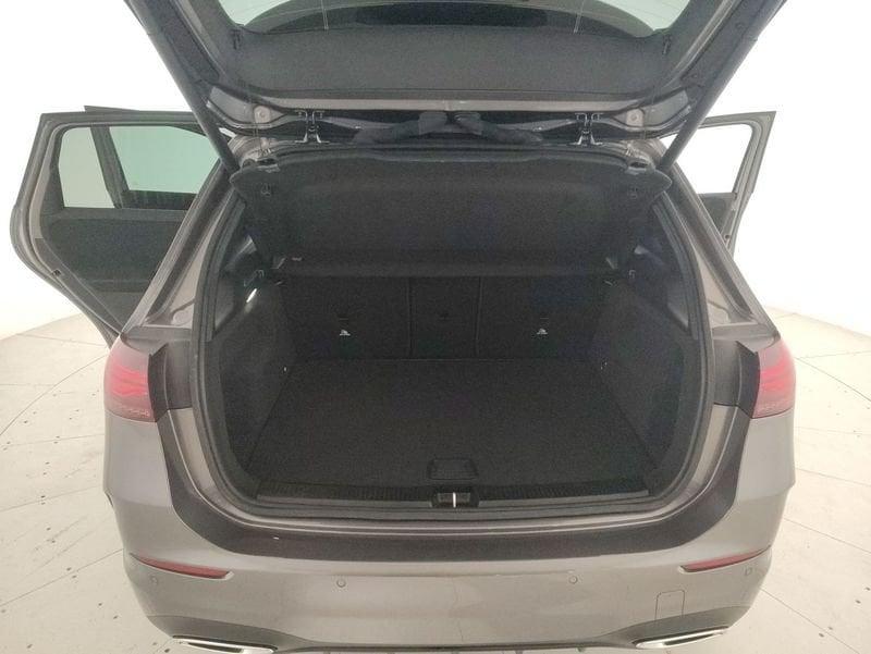 Mercedes-Benz Classe B B 180 AMG Line Advanced Plus auto