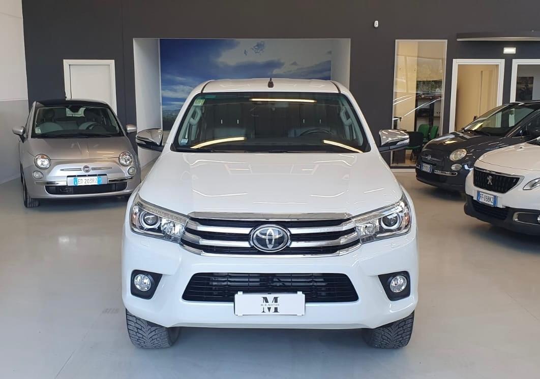 Toyota Hilux 2.4 D 4WD aut.