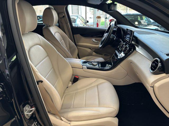 MERCEDES-BENZ GLC 250 d 4Matic Coupé Sport - 19" - Camera