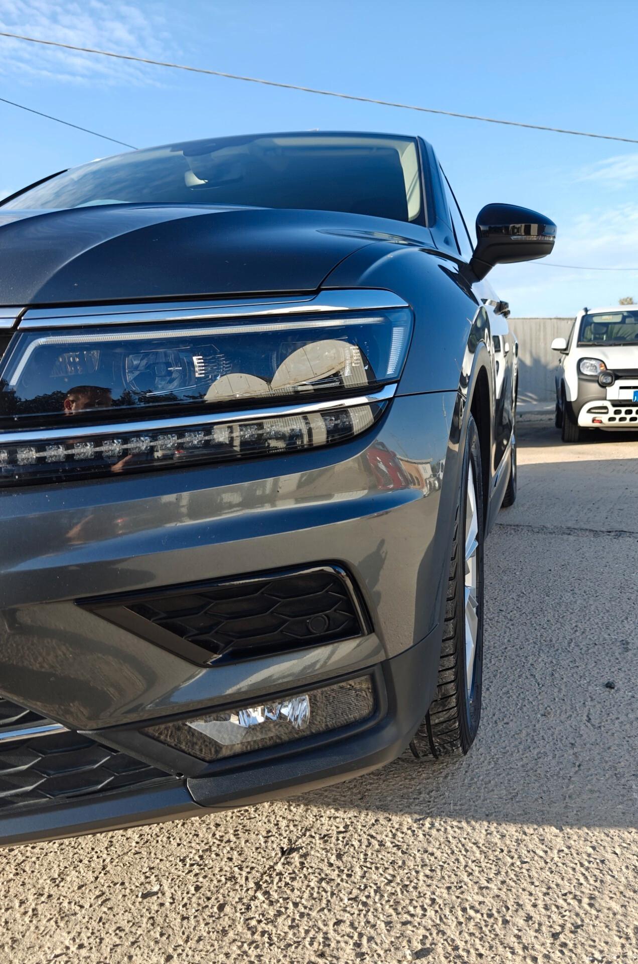 Volkswagen Tiguan 2.0 TDI SCR DSG