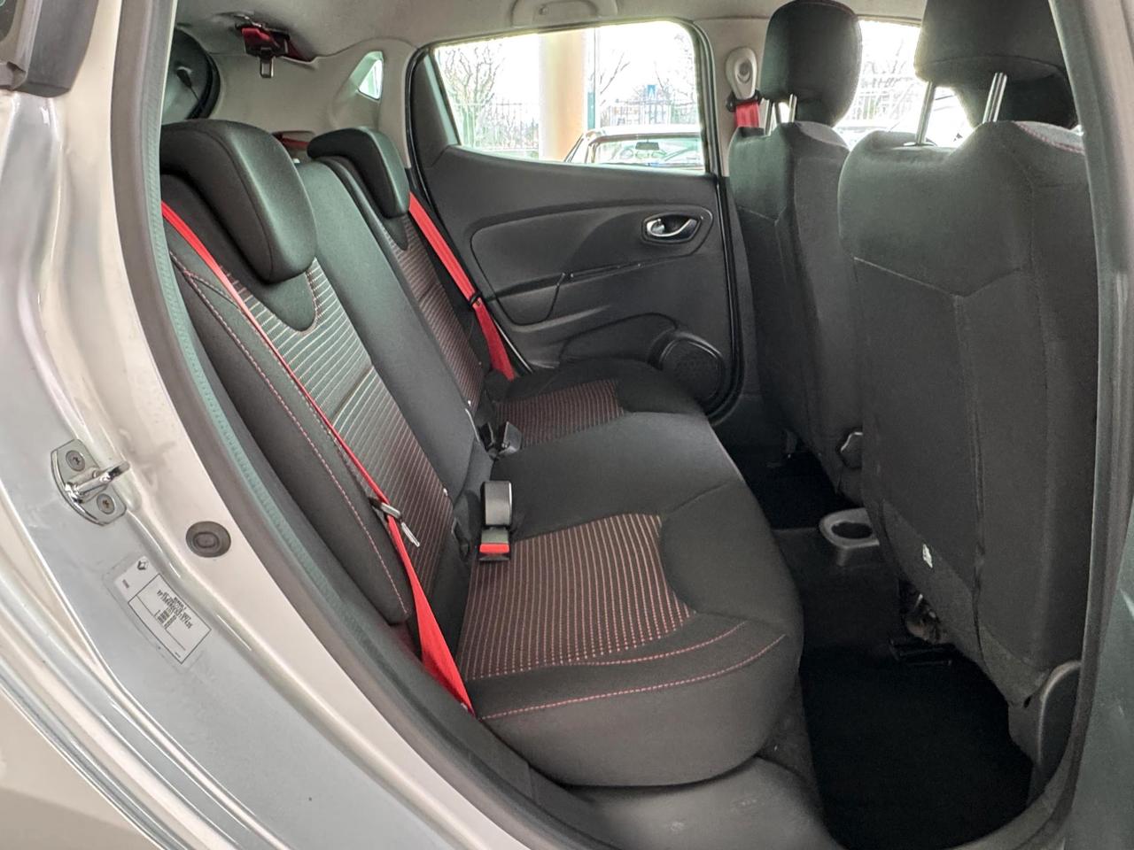 Renault Clio RS 1.6 16v 200cv edc