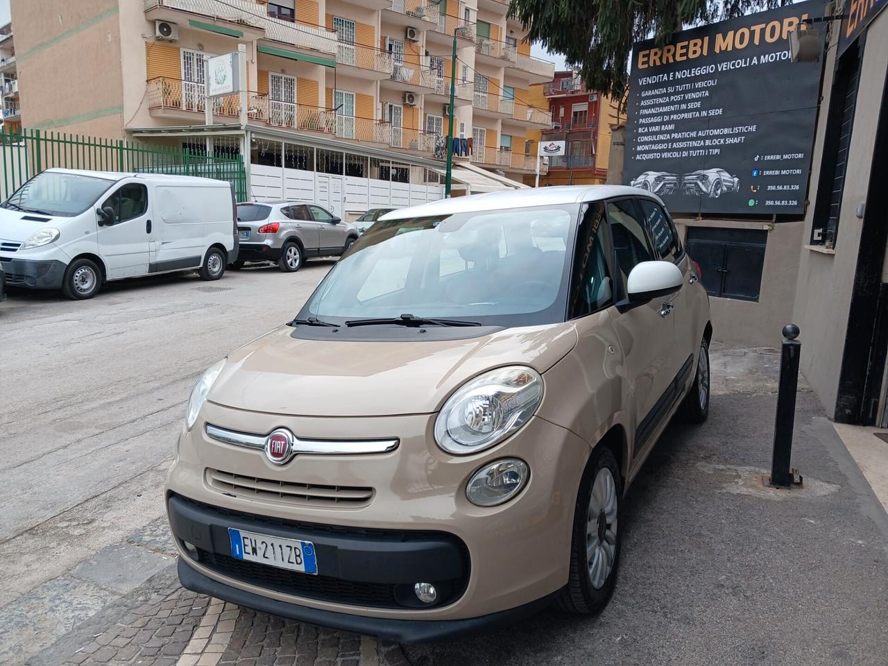 AUTOCARRO COMPRESO IVA