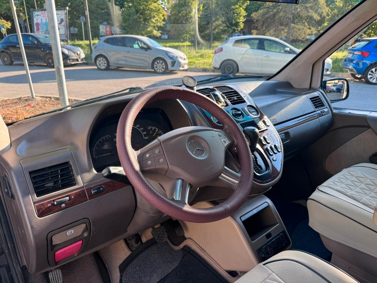 Mercedes-benz V 220 CDI cat Ambiente