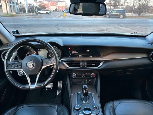 Alfa Romeo Stelvio 2.0 Turbo 280 CV AT8 Q4 First Edition