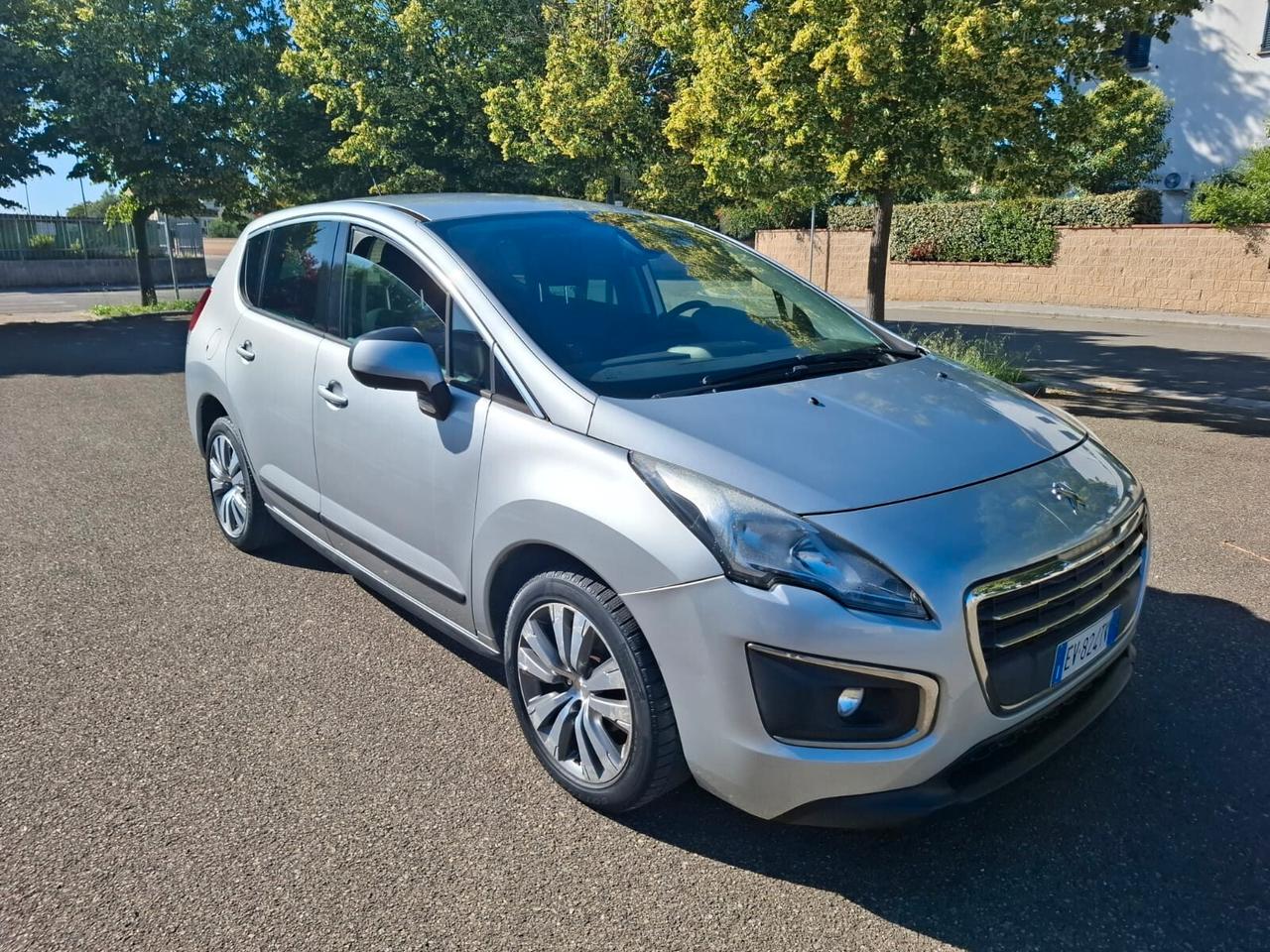 Peugeot 3008 1.6 HDi del 2014 SOLO 114.000 KM