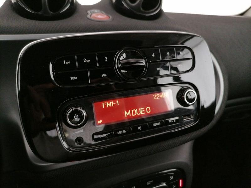 smart fortwo 0.9 t Nightrunner 90cv twinamic