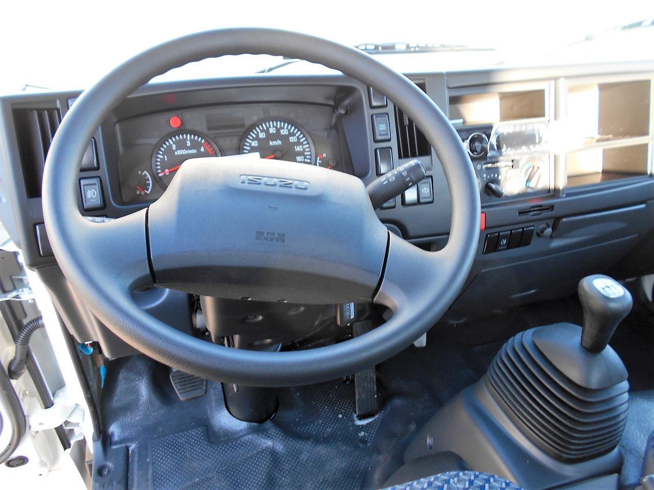 ISUZU M27 passo F