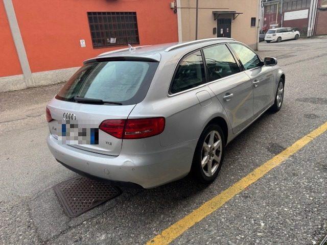 AUDI A4 2.0 TDI 143CV F.AP. mult. Ambiente